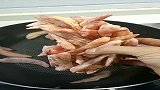 这样做的鸡翅，追剧必备小零食，好看又好吃，孩子特爱吃！