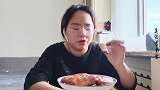 色香味俱全的蜜汁烤鸡翅制作就是这么简单，味道鲜美，真的不够吃