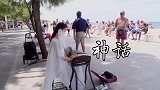 法国街头，一曲《美丽的神话》小姐姐真是仙气飘飘！