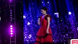 60岁大妈被宠成小公主，相差10岁的姐弟恋太甜蜜丨妈妈咪呀