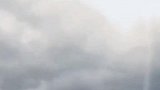 实拍陨石在空中爆炸的震撼场景！