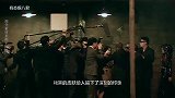 吉克隽逸性感打扮现身机场，被拍素颜直言：你们很过分！