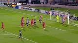 下半场补时第5分钟塞萨洛尼基球员巴雷拉射门 - 打偏