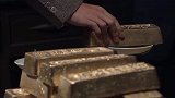 华大哥突然改变行程 检查金库有没有问题