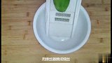 早餐不要油条了，一个萝卜加2个鸡蛋，几分钟就搞定，太香了