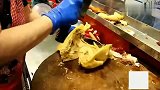 香港美食：老板娘是我见过，斩烧腊最大方的，每次都给很满的！