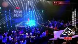 妈妈咪呀：破产土豪登台演唱，一首春泥献给男友，感谢三年陪伴！