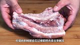 解冻肉，直接用水泡就错了，肉店老板教我一招，吃起来跟鲜肉一样