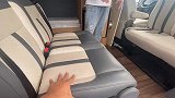 20几万适合夫妻旅行的自动挡B型房车，这么亲民布局怎么样呢