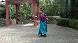 最新广场舞视频大全-20190223-70岁的大妈第一次表演民族舞，动作比年轻人都标准，你看合格吗！