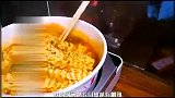24小时无人自助拉面店，主打的就是随心所欲，单独享用各种泡面！