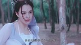 她曾被郭敬明淘汰，因出演《灵剑山》大火，却因中法混血被吐槽