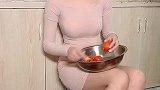 每次都让我一个人洗，一个也不留给我，让你们尝尝我的厉害