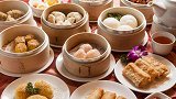 《舌尖上的中超》：“文体两开花”广州球迷最爱叹早茶