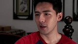 母亲病愈出院，孝顺儿子想为妈妈做面，万万没想到却打翻了面团