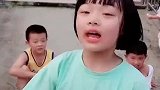 小朋友们猜拳，结果谁赢了，谁就要吃辣椒