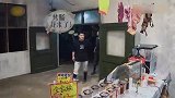 杨紫临走拿十根烤肠，托付陈赫李诞替她还债，陈赫李诞没洗白崩溃