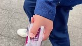 情侣夏天出门的正确方式