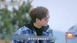 盘点综艺里的捣蛋王沈腾拆道具，汪苏泷变成了地主家的傻儿子