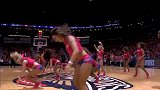 篮球-18年-热舞燃起来！鹈鹕大比分领先 拉拉队的动感舞蹈点燃了球迷激情-专题