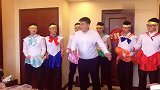 这群伴郎的打扮也是没谁了，真辣眼睛