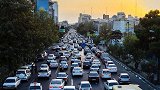 道路愈发拥堵，交通状况每况愈下！专家提出对策却被民众反对！