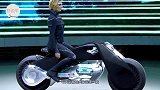 黑科技或将再次改变出行方式，宝马新款自动平衡摩托车，太秀了！