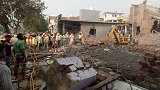 惨烈！印度北部一烟花厂发生爆炸 至少15人死亡