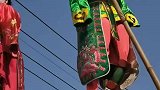 三位小可爱表演就有两个小可爱睡着了