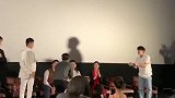 录制现场到一半突然全部人给他过生日,你们知道他是谁吗
