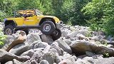 什么是硬派越野，吉普牧马人越野各种路况都不在话下！