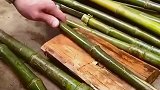 山里生长着一种实心竹，很少有人见过