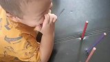 这孩子是来报仇的，深呼吸默念亲生