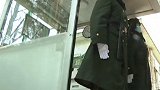 钓鱼台国宾馆9号哨位，一年365天面对围墙，国兵卫士们说：穿上这声军装，就得耐得住这份寂寞。