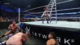 WWE-15年-SD第826期：主战赛：挂王遭新一天暴打引发混战 内维尔从天而降夺下MITB-花絮