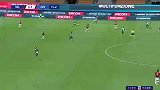 第75分钟AC米兰球员拉斐尔·莱昂射门 - 被扑