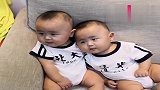 自从生了双胞胎兄弟俩，妈妈都给你们定好奋斗“目标”好好加油