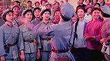 年代红歌《革命熔炉火最红》，邓玉华原唱，一颗红心为革命