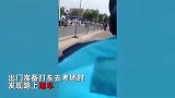 考生睡过头打不到车干着急，外卖员主动帮送到考场：遗憾没问名字