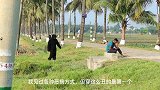 国外恶搞穿成这样去恶作剧，谁见了都会吓跑吧