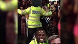 英超-1718赛季-太魔性!渣叔罗马街头跳舞庆祝 舞姿太美不敢看-专题