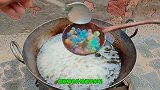 将水宝宝放进绞肉机会怎样？小伙亲测，结果出乎意料！