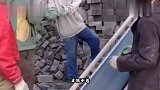我这车特懂事儿，当时就熄了火了