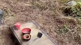 房子买不起，住住桥洞子也不错啊，别说，收拾下还挺精致
