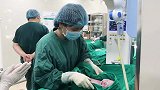 今天产房刚接生了一个男宝，妈妈满意到落泪，宝宝真可爱