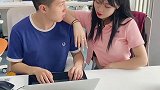 女同事：还想逃出我的手掌心，你嫩了点儿 让男朋友瞬间上头的小方法  办公室  女同事