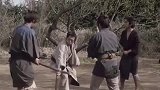 本来是练习剑道的，现在成了铁头功了！