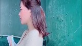 如果当初我的老师长成这样，我今天也不会沦落到搬砖的地步