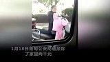 云南一男童被亲生母亲绑摩托车上拖行：为吓唬孩子