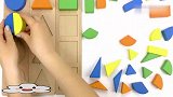 通过木制拼图玩具学习形状并制作字母玩具